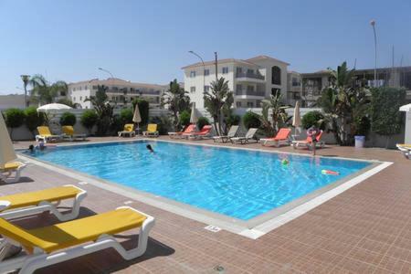 Cosy Apartment In A Luxury Resort พาราลิมนี ภายนอก รูปภาพ