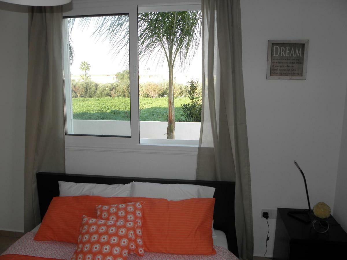 Cosy Apartment In A Luxury Resort พาราลิมนี ภายนอก รูปภาพ